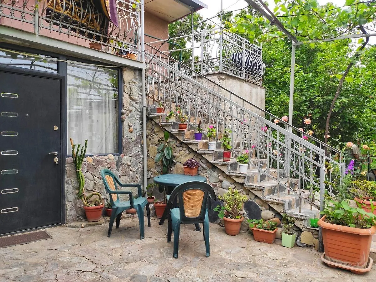 Guesthouse Ttt-1 Tbilisi Apartmán